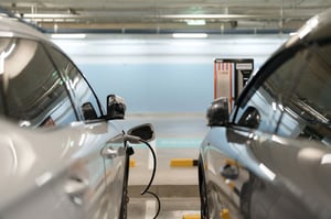 ladeinfrastruktur-pressebericht-enerando-1